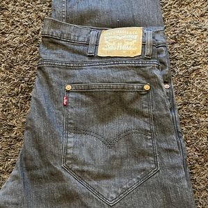 514 Levi’s grey